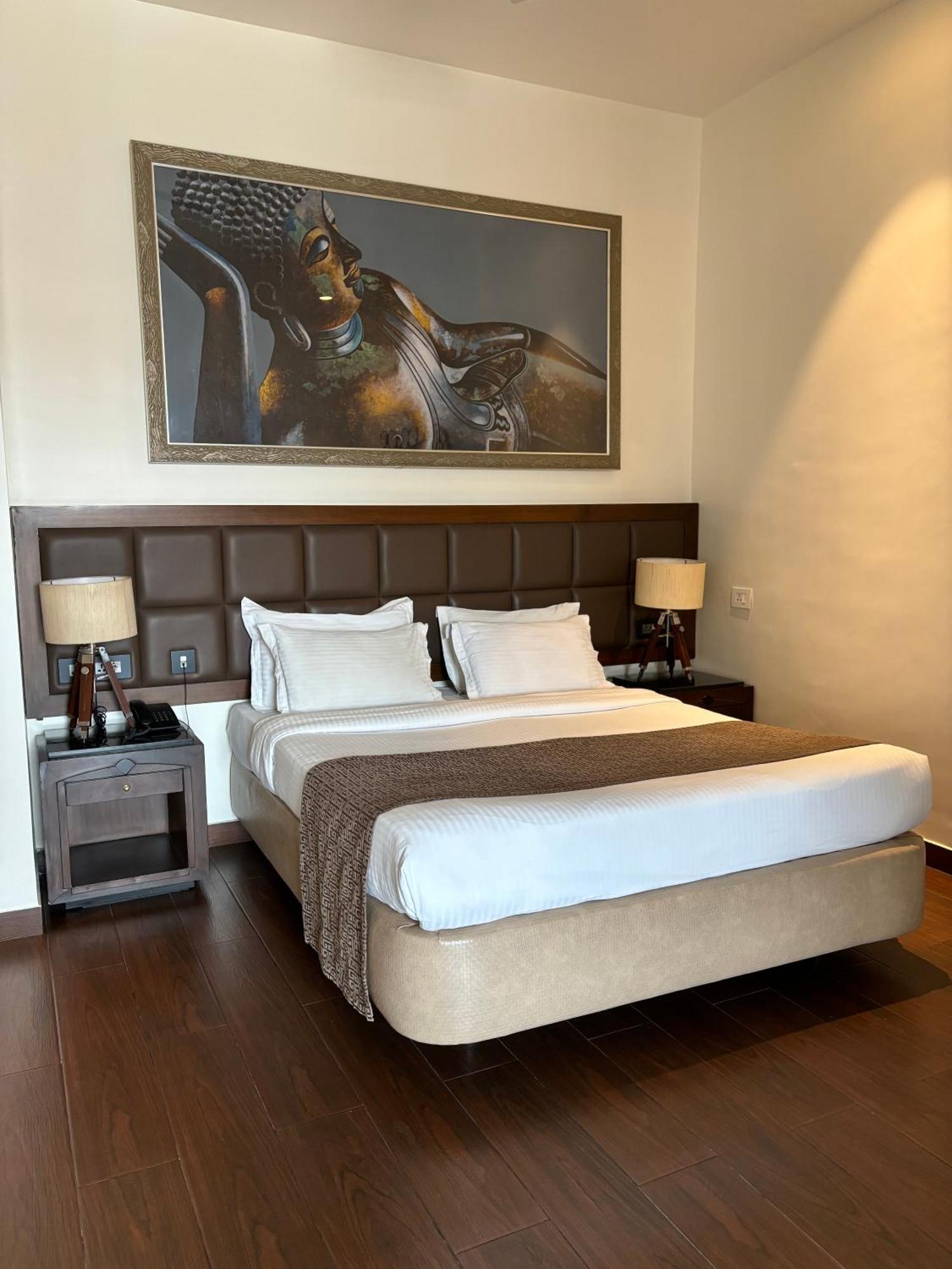 Park Suites Calcutta Eksteriør billede